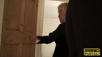 British realtor ass fucked by rough maledom