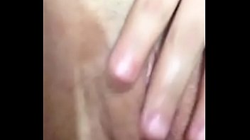 18-year-old girl sends video to warm up her boyfriend
