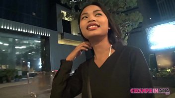 Sexy petite Thailand street fucked by Japanese guy
