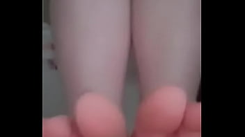 Suckable toes