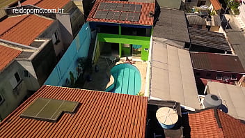 Couple who had sex in the pool was caught in the middle of fucking the drone