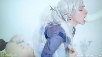 Weiss Gets Fucked By GRIMM