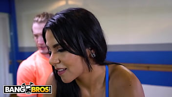 BANGBROS - Monica Asis Gets POV Action On The Side Whilst Rose Monroe Films Her Scene In The Cycling Gym