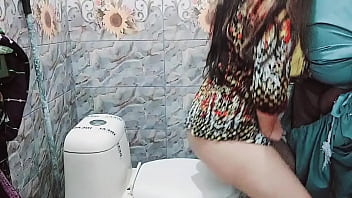 Pakistani Wife Fucked in Toilet By Her Father in Law