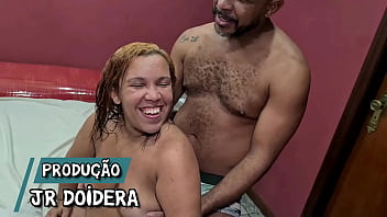 Brazilian married dwarf girl fucking hard and cum lots of times fucking with her cuckold´s friend