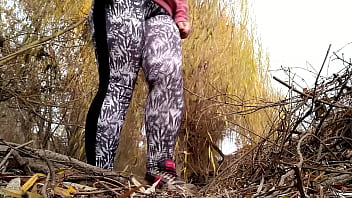 Milf with a gorgeous ass pissing in November outdoors
