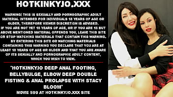 12.12.2022!!! Extreme anal footing, bellybulge, elbow deep double fisting!!! Enjoy amazing pornstar Hotkinkyjo and her ruined asshole penetrated with foot and hand by her crazy friend.