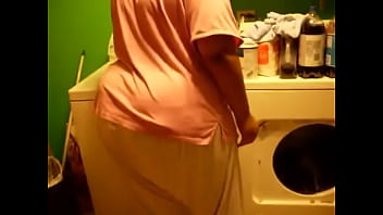 Big Ass Booty Light Skinned Amateur Doing The laundry