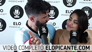 Hot Latina gives her underwear to Elo Podcast