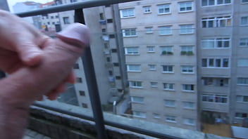 Exhibitionist outside hotel room
