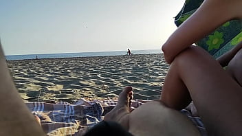 Dick flash - I pull out my cock in front of a hot girl in public beach and she helps me cum in mouth - it's very risky Real amateur Strangers are watching us - MissCreamy