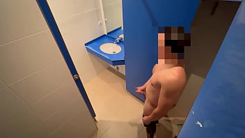 The cleaning woman from the gym enters the locker room and catches me masturbating, she helps me by giving me a good blowjob in public, very risky, a client could catch us coming in to change in the locker room
