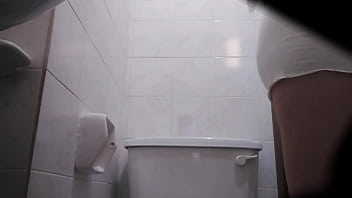 Spying on stepmom urinating pissing open pussy